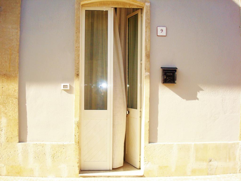 Hotel A Casa Di Vivi Martano Exterior foto
